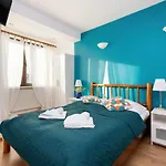Bed & Breakfast Olecki House