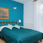 Olecki House Bed and breakfast