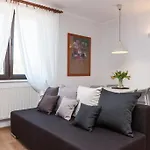 Olecki House 3*
