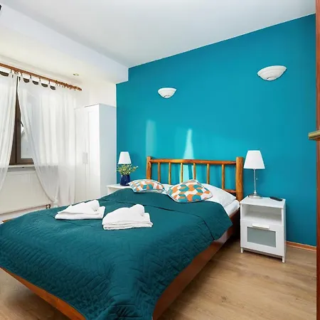 Olecki House 3*