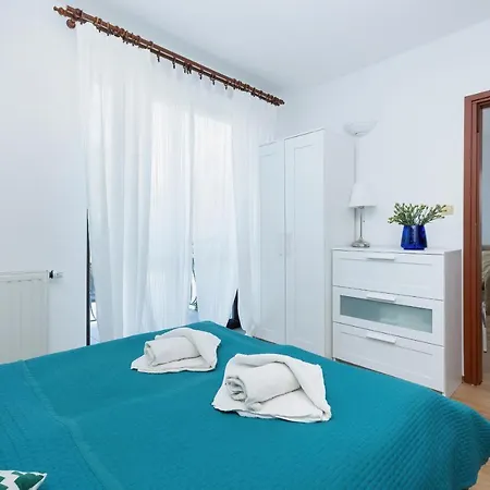 Bed & Breakfast Olecki Holiday House 3*