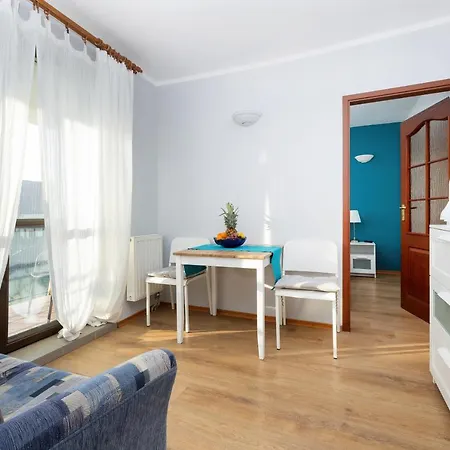Olecki Holiday House 3* Dzwirzyno