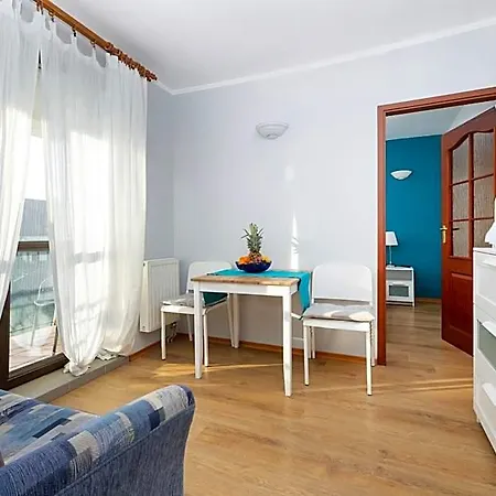 Olecki House 3*