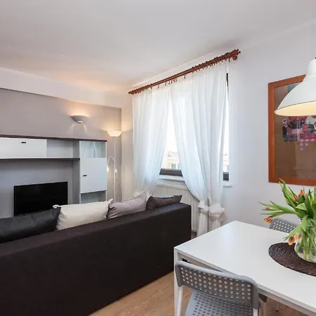Olecki House